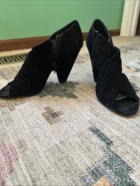 BCBGMaxAzria Black Suede Peep-Toe Heeled Booties